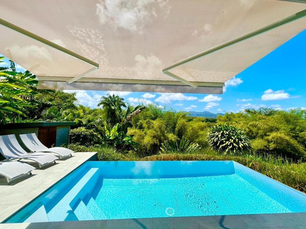 Villa Kumquat Avec Piscine Et Vue Sur Les Montagnes Petit-Bourg Eksteriør billede