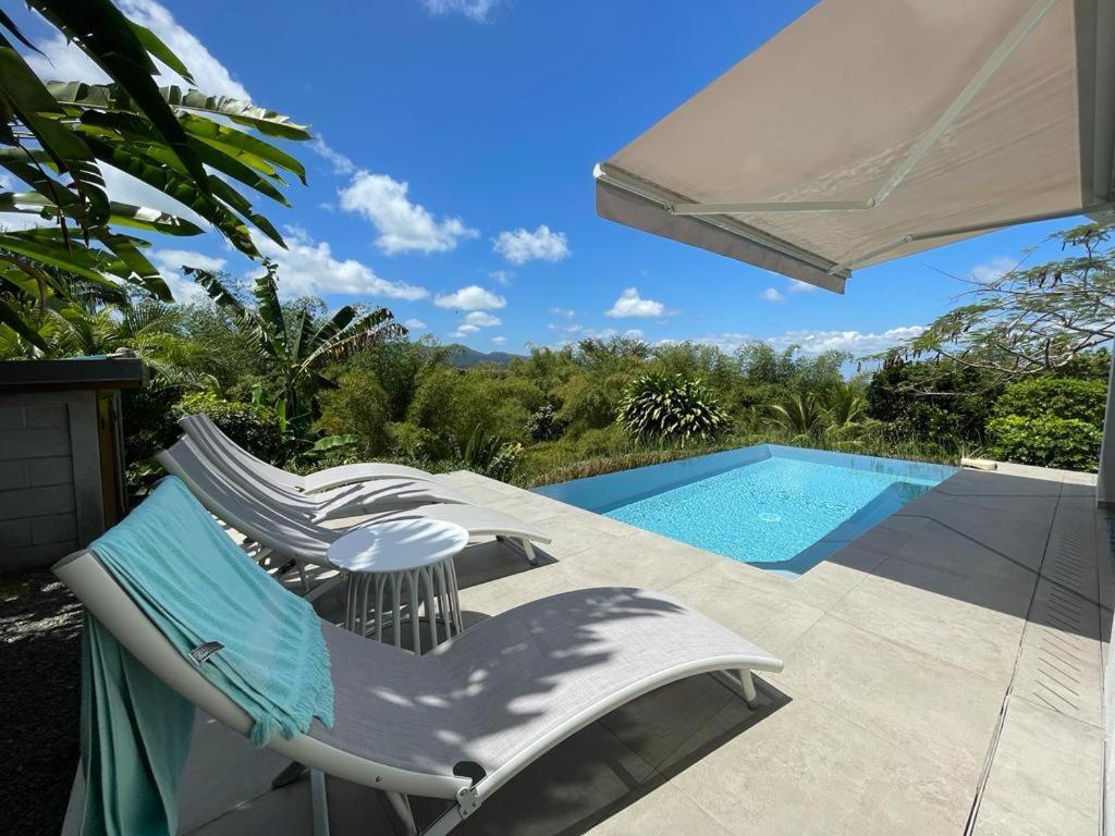 Villa Kumquat Avec Piscine Et Vue Sur Les Montagnes Petit-Bourg Eksteriør billede